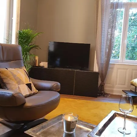 Sea Promenade - Center アパート オパティヤ