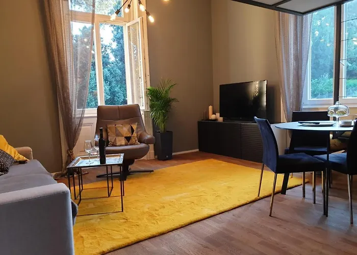 Sea Promenade - Center Apartamento